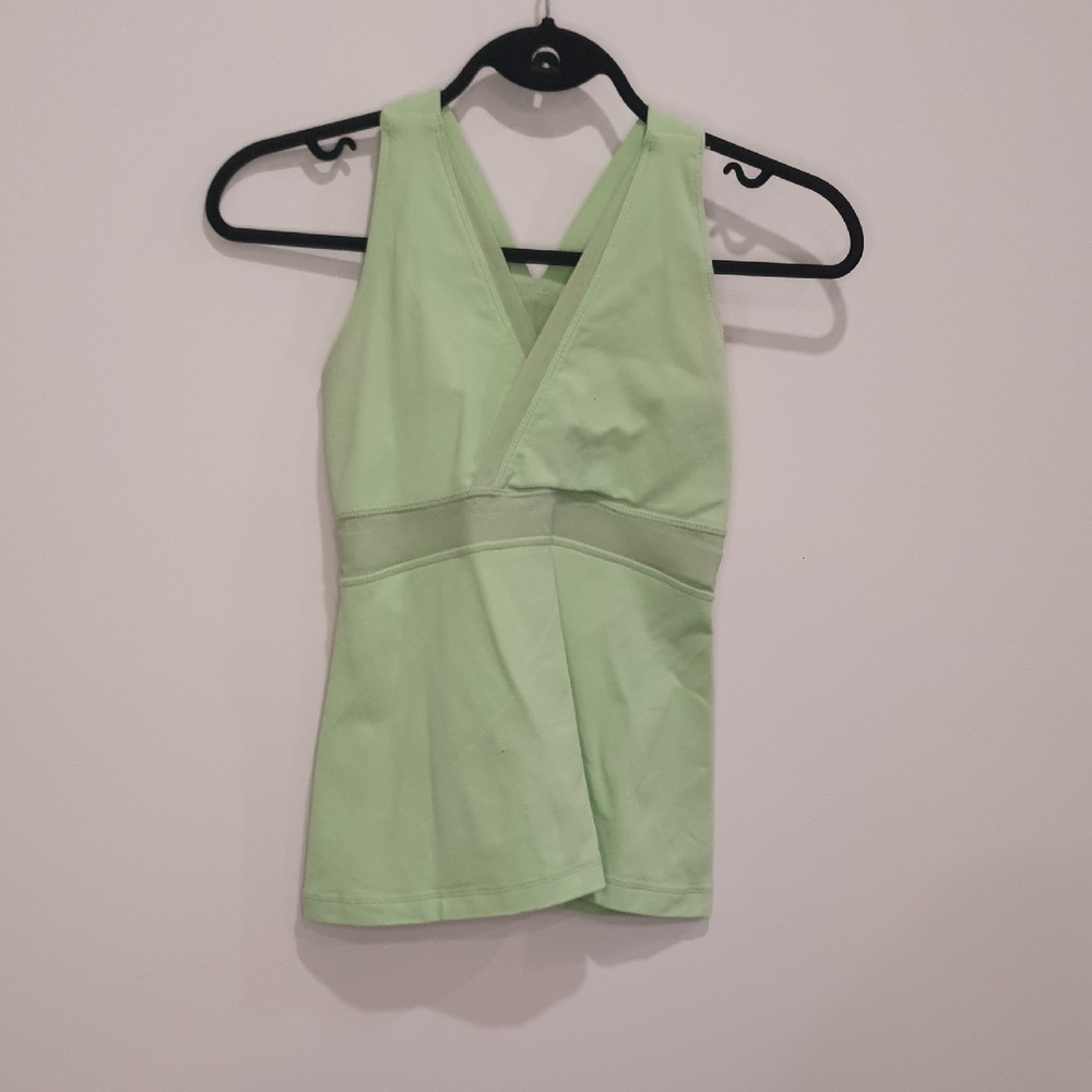 Lululemon Vintage Light Green Sleeveless Top Size 6